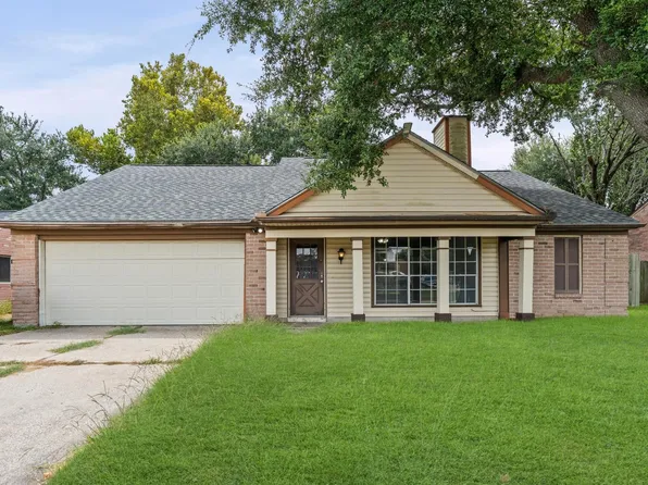 2430 Shady Bend Dr, Pearland, TX 77581