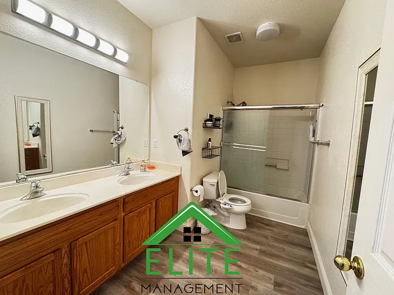9009 Tillander Way — Photo 6