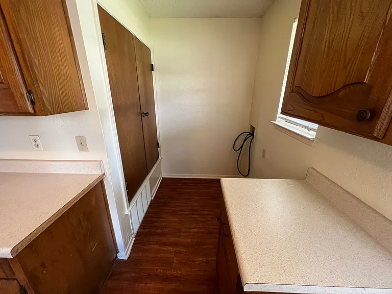 1417 Chapel Creek Rd — Photo 2