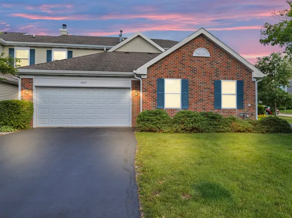 1957 Blackberry Ln #0, Hoffman Estates, IL 60169