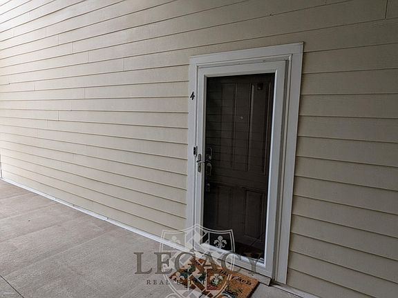 3rd image of 8045 Bienville Dr #1-Y4