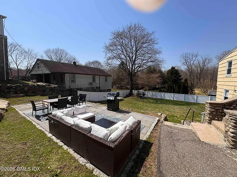 530 River Rd #1 — Photo 11