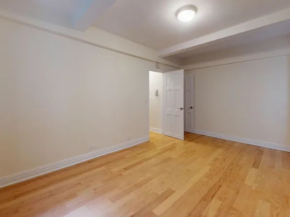 141 East 56th Street image 9 of 13