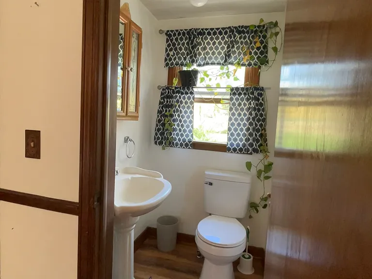 8561 Park St #B — Photo 10