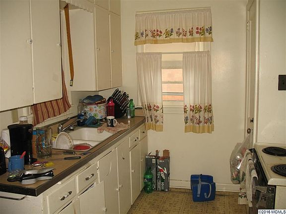 3rd image of 518 S President Ave
