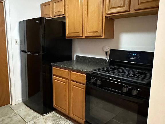 Kitchen refridgerator and stove