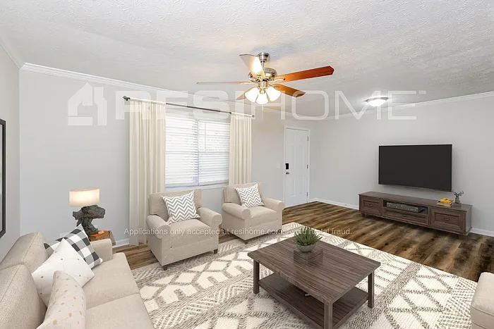 811 Sage Ln NW — Photo 3