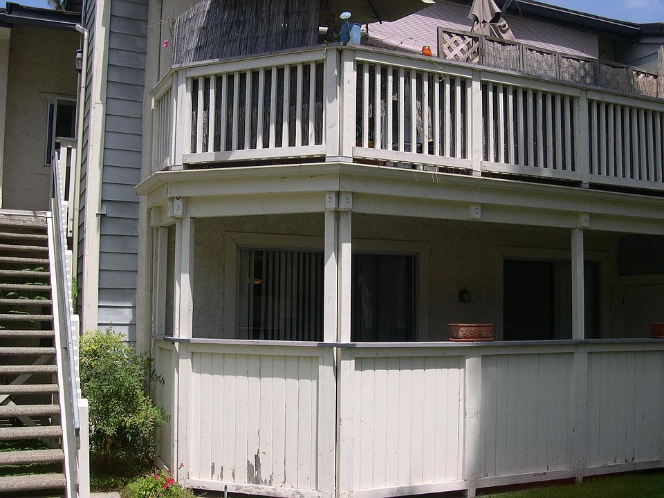 1st image of 2390 Pleasant Way Unit B