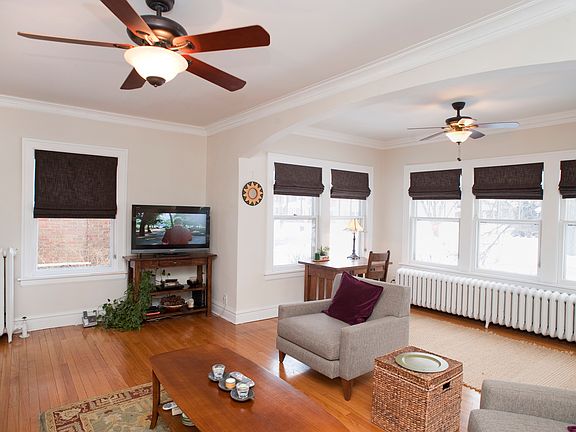 5th image of 704 N Kenilworth Ave
