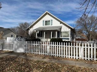 544 E 5th St, Minden, NE 68959