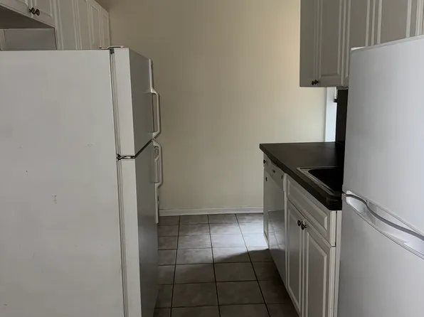 88-10 34th Avenue image 5 of 13