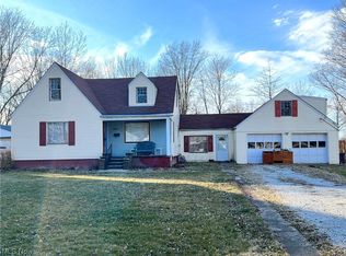 33669 Guilbert Rd, Eastlake, OH 44095