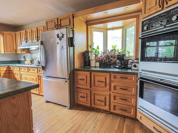 3rd image of 5314 SE 57th Ave