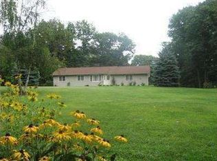 52075 Halverson Rd, Dowagiac, MI 49047