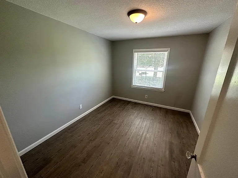 1014 N Illinois St #4 — Photo 7
