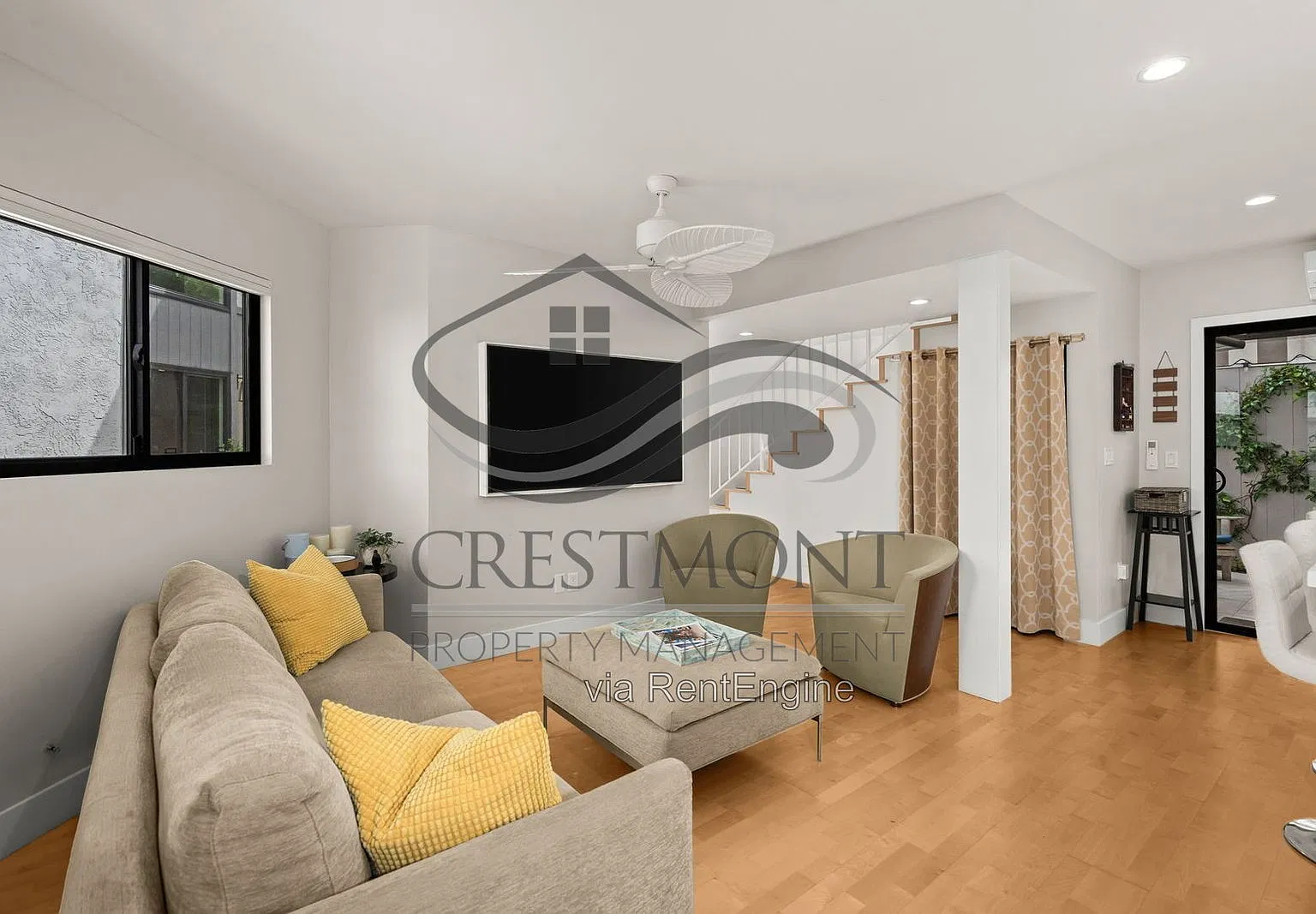 2 bed, 2.0 bath, 1100 sqft, $5,500 — Photo 3