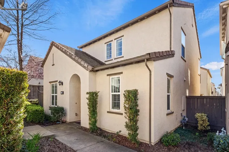 76 Chambord Way #76