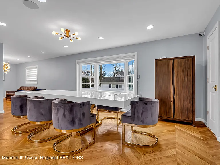 522 W Lincoln Ave — Photo 12