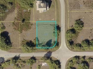 619 Chestnut St E, Lehigh Acres, FL 33974