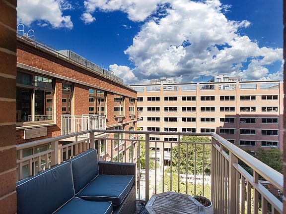 5th image of 1450 Washington St APT 620