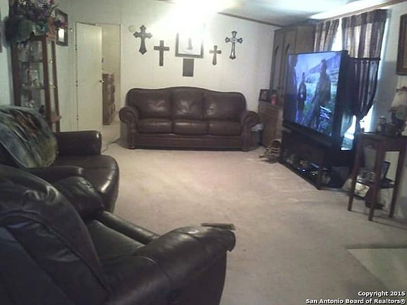 5th image of 101 Lou Ln