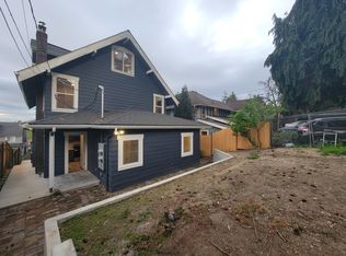 5243 19th Ave NE, Seattle, WA 98105