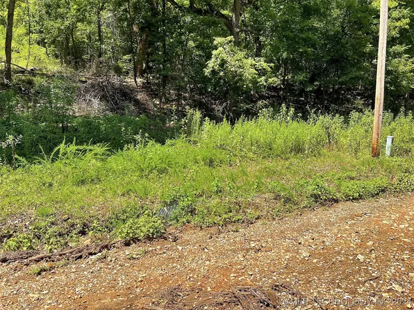 W Running Springs Rd, Park Hill, OK 74451
