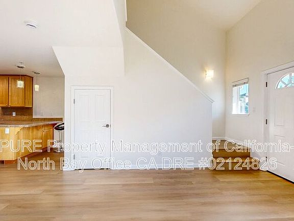 5th image of 120 Treadway Ct