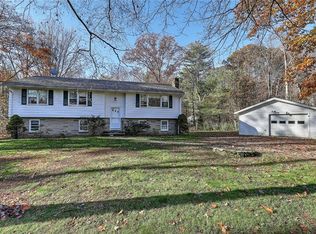 97 Winsor Rd, Foster, RI 02825