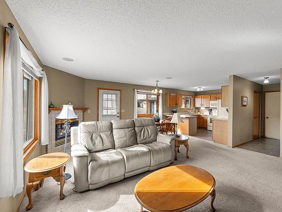 5th image of 5445 Orleans Ln N APT 1