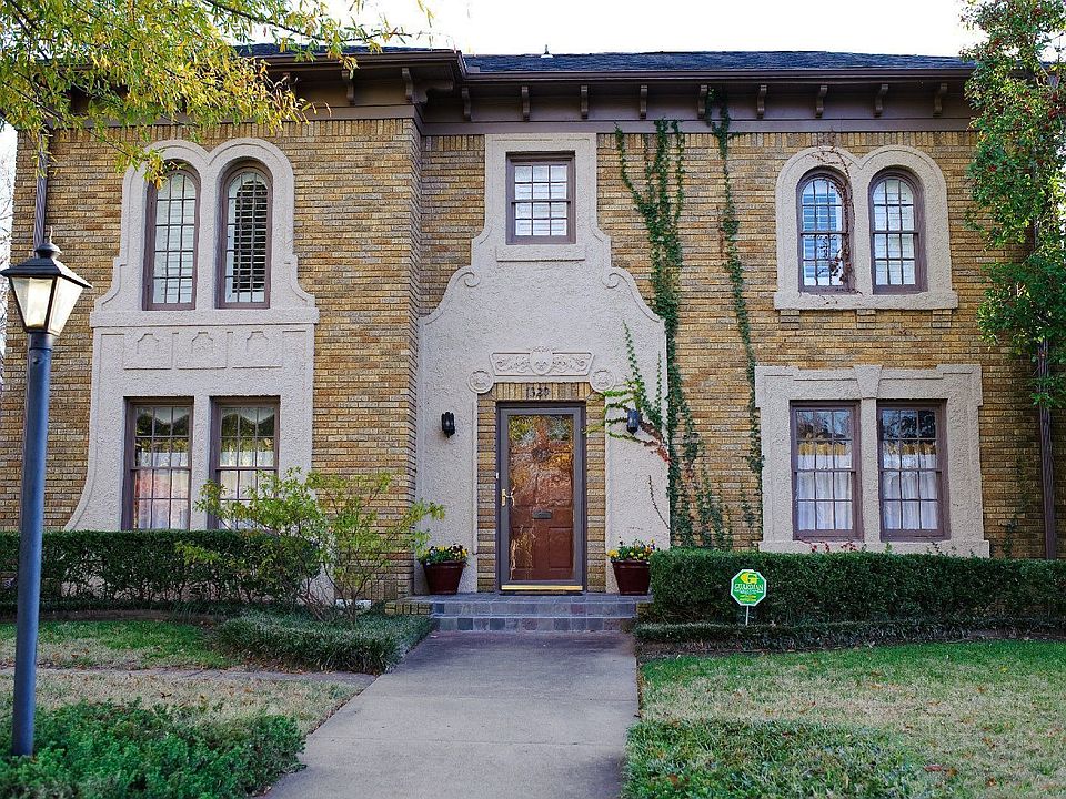 Located in the historic Philbrook area