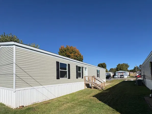 201 Baugh St Trailer 57, Berea, KY 40403