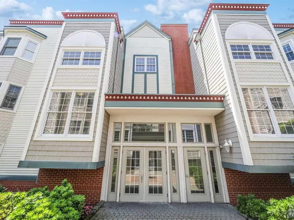 114 The Promenade Unit 114, Edgewater, NJ 07020