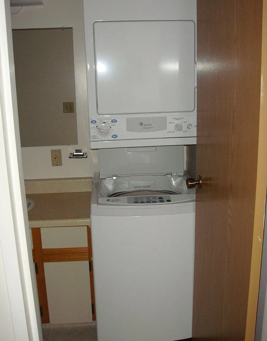 Heritage Apartments — Photo 3