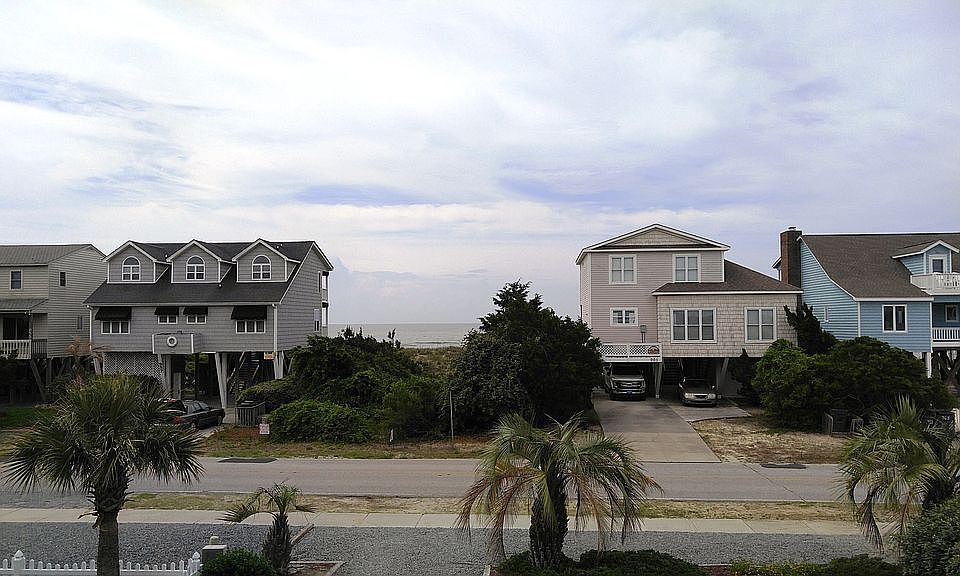 1st image of 959 Ocean Blvd W