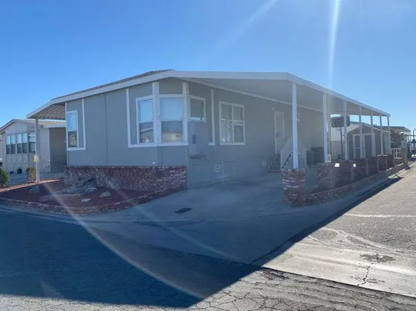 1550 20th St W Spc 53, Rosamond, CA 93560