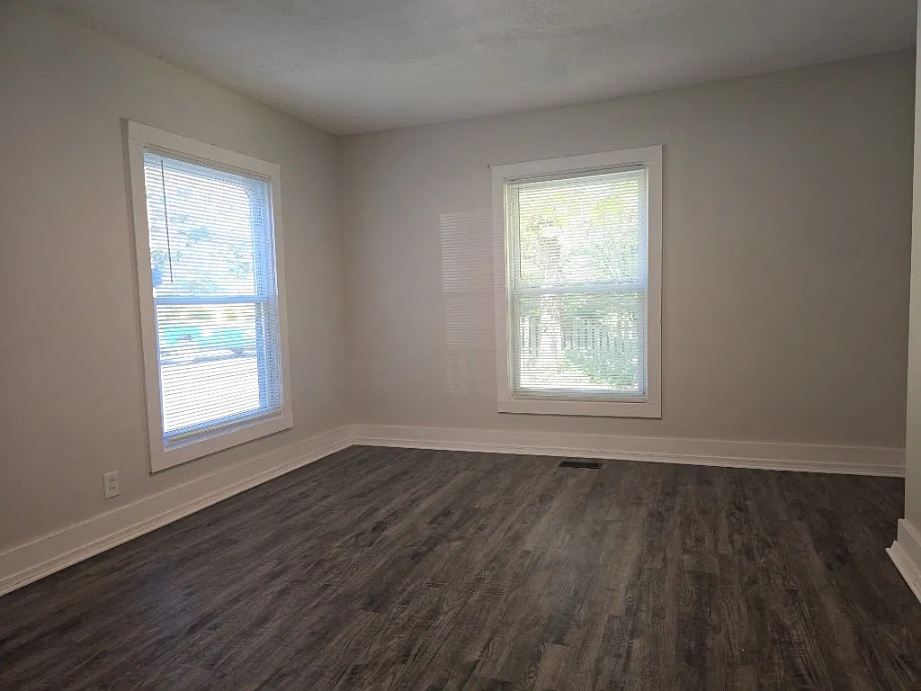 4600 Philadelphia Drive — Photo 3
