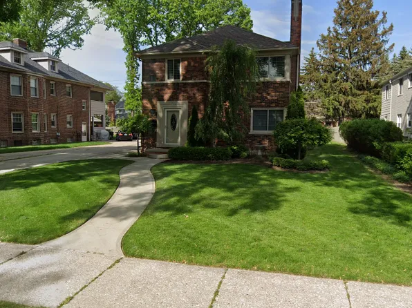 628 Neff Rd, Grosse Pointe, MI 48230