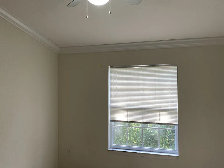 141 Reserve Cir — Photo 13