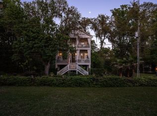 32 Fort Fremont Rd, Saint Helena Island, SC 29920