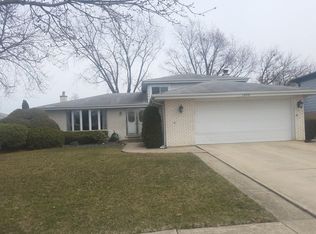 16441 Surrey Dr, Tinley Park, IL