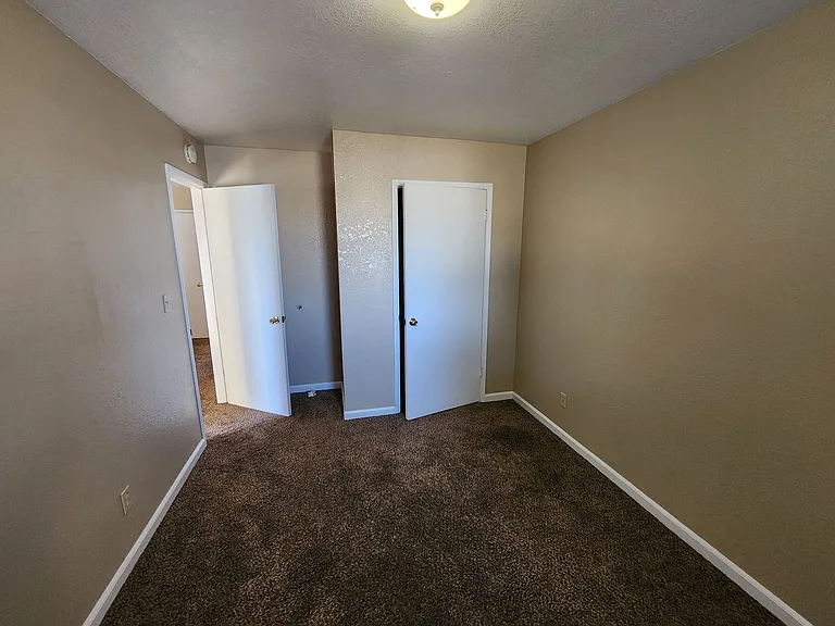 Eucalyptus Apartments 1425 — Photo 9