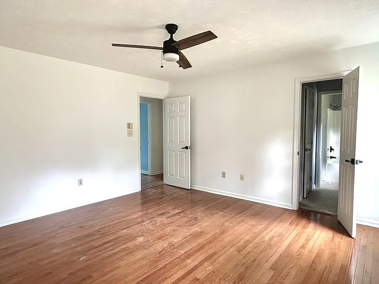 6604 Kodiak Dr — Photo 18