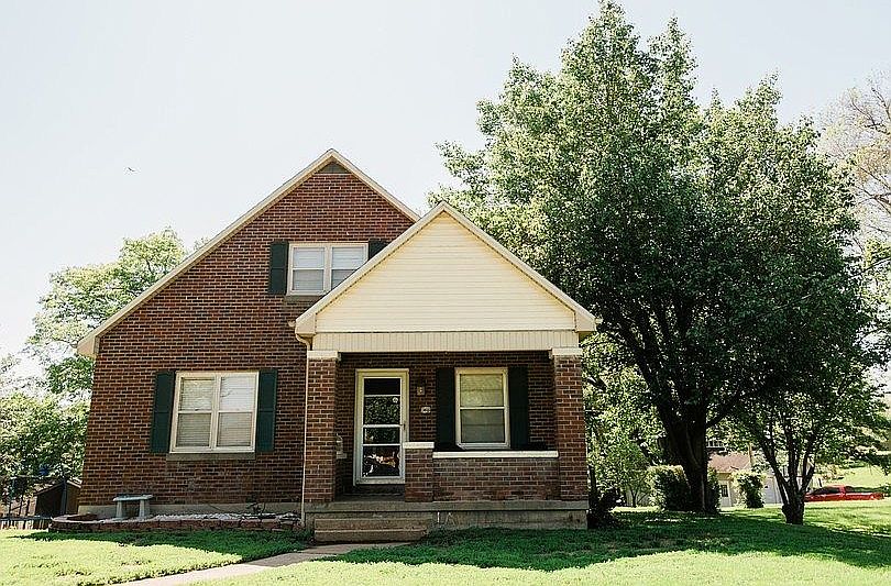 1st image of 206 Indian Meadow Dr