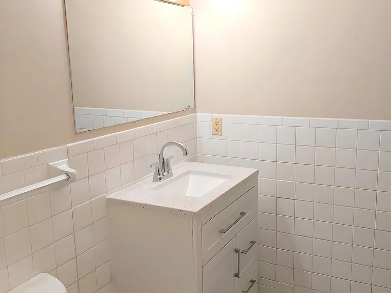 1858 Magnolia Ave E #304 — Photo 14