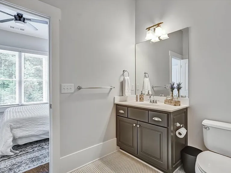 10671 Serenbe Ln — Photo 22