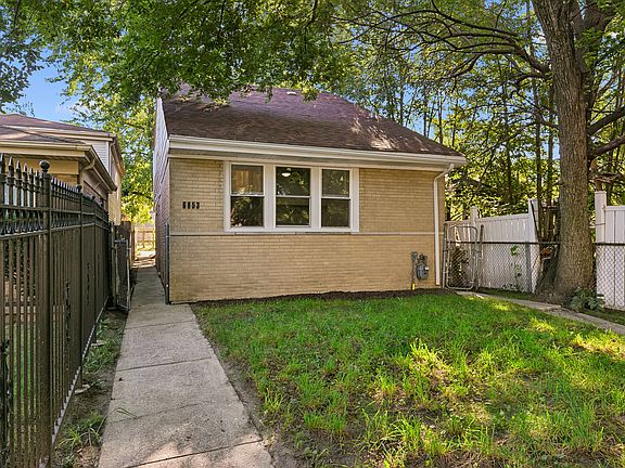 2nd image of 6853 S Langley Ave