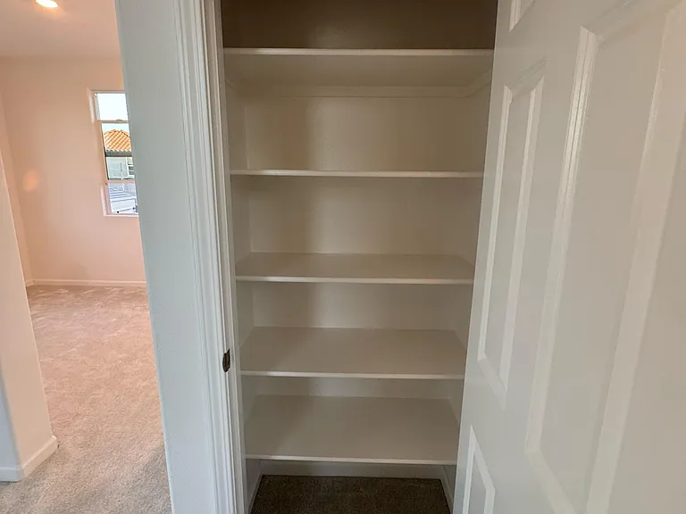 Additional storage place !