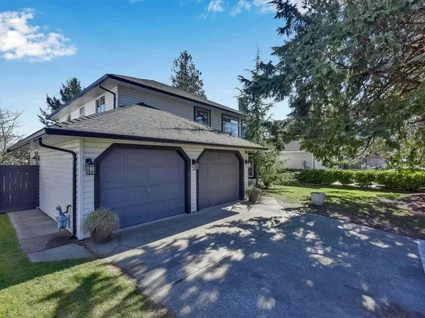 6074 188th St, Surrey, BC V3S 7V9