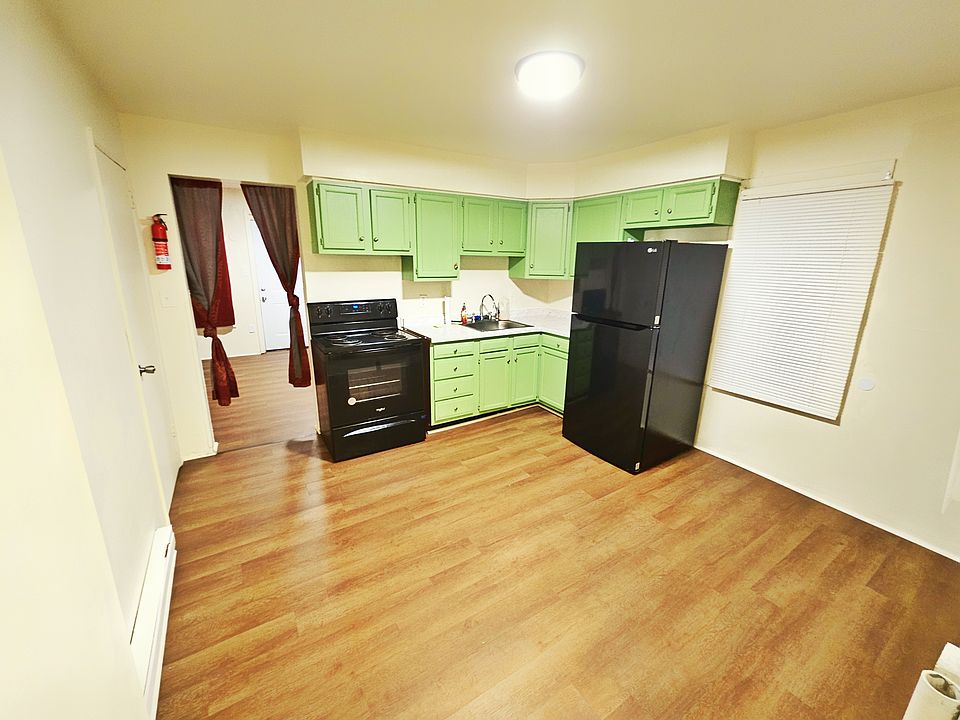 2nd image of 311 W Shawnee Ave #1